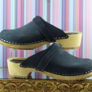 Vollsjo Swedish Blue Suede Clogs